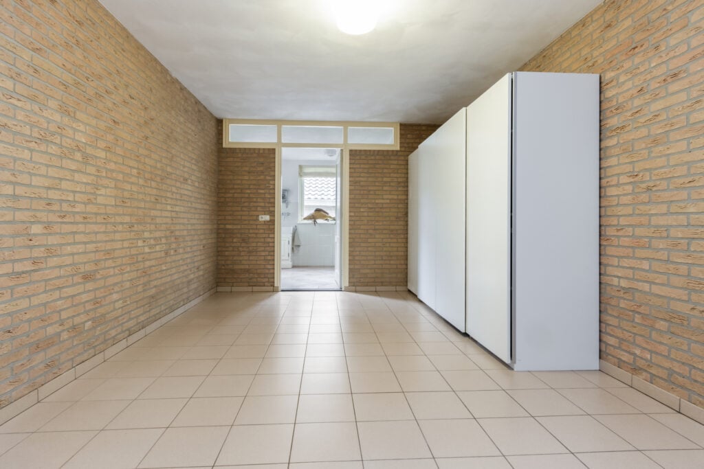 Twee-onder-één-kap te koop: Hopland 13, Kerkwijk