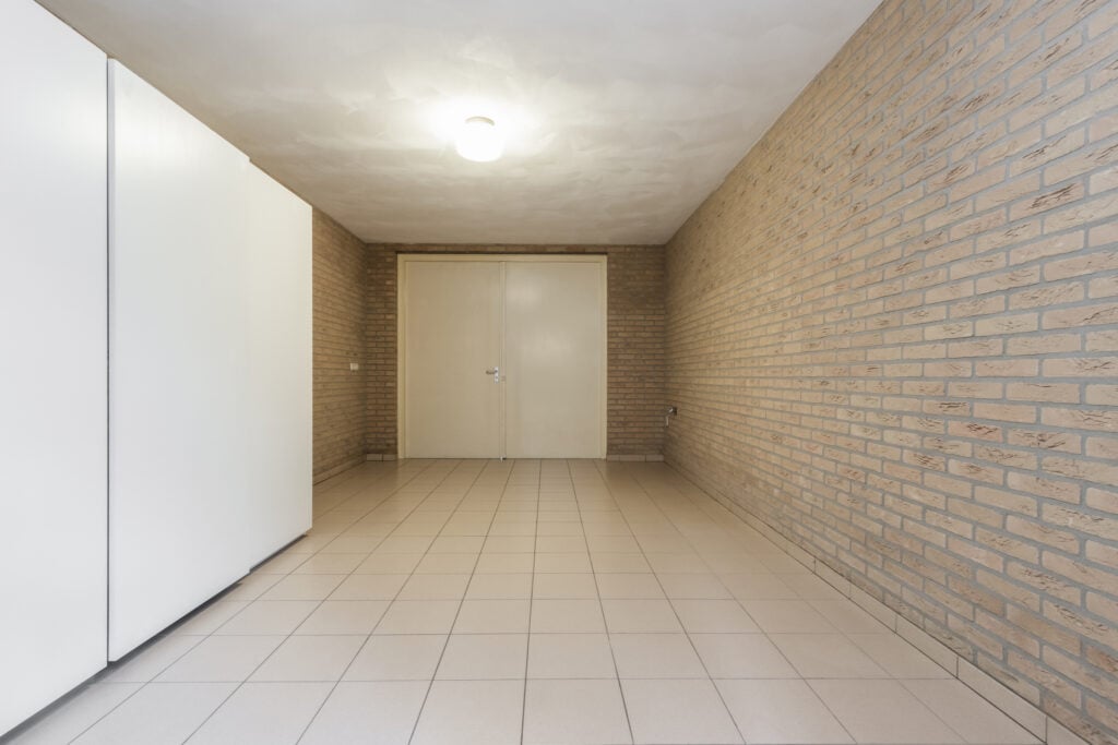 Twee-onder-één-kap te koop: Hopland 13, Kerkwijk